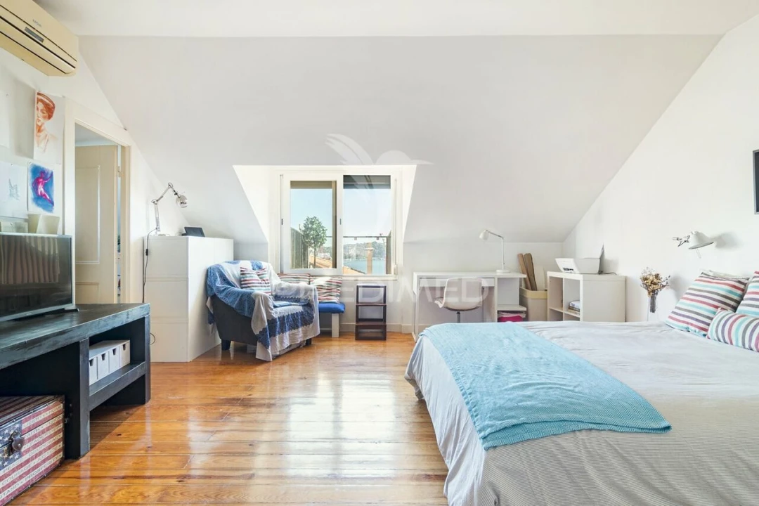 Apartamento T4 para Venda em Estrela Foto 33