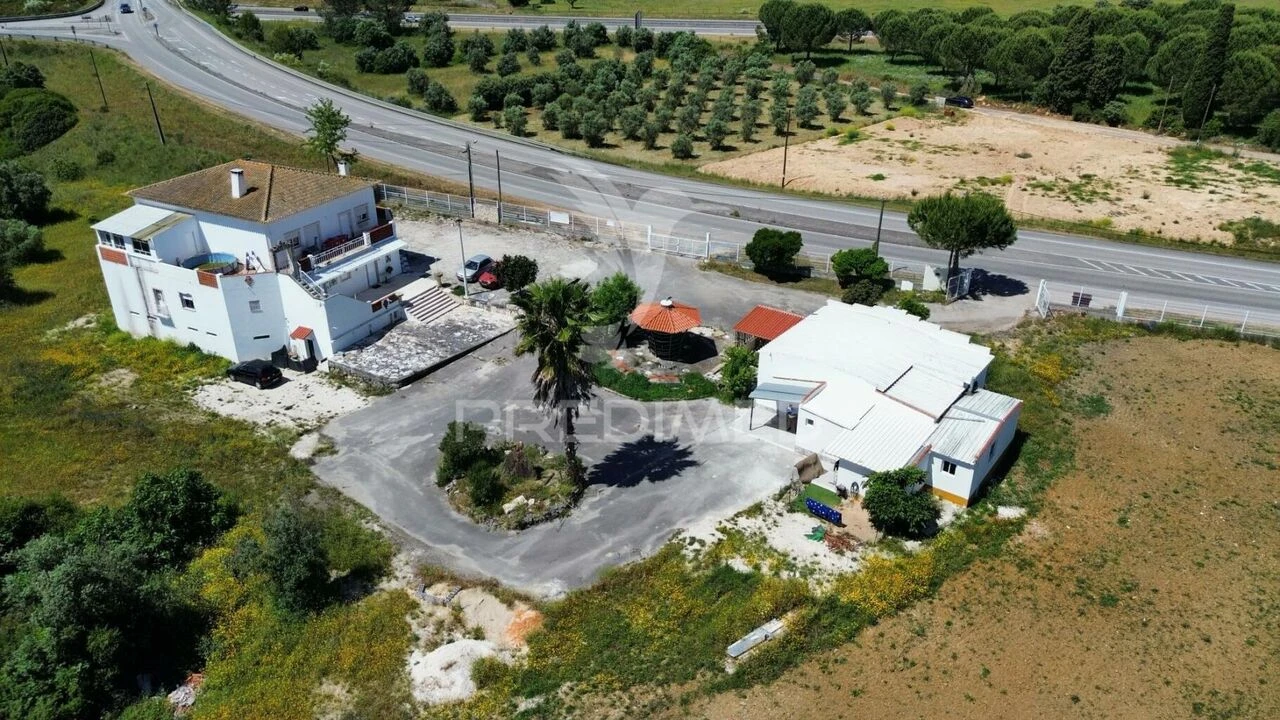 Moradia T9 para Venda em Bugalhos Foto 10