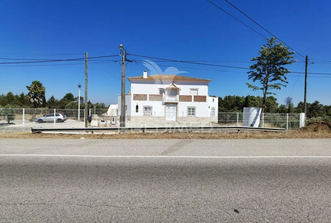 Moradia T9 para Venda em Bugalhos Foto 11