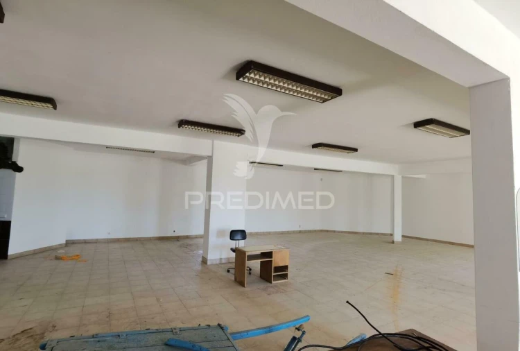 Moradia T9 para Venda em Bugalhos Foto 24