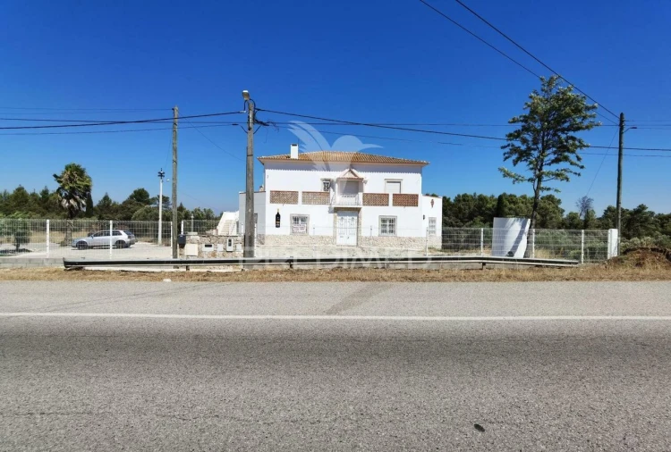 Moradia T9 para Venda em Bugalhos Foto 11