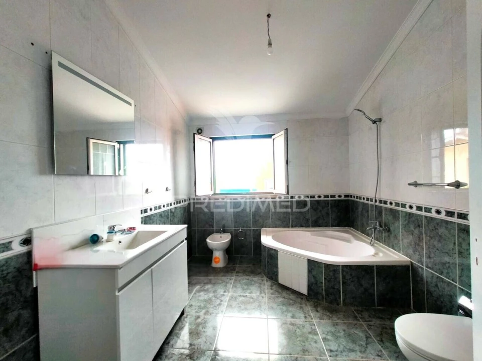 Moradia T5 para Venda em Guia, Ilha e Mata Mourisca Foto 15