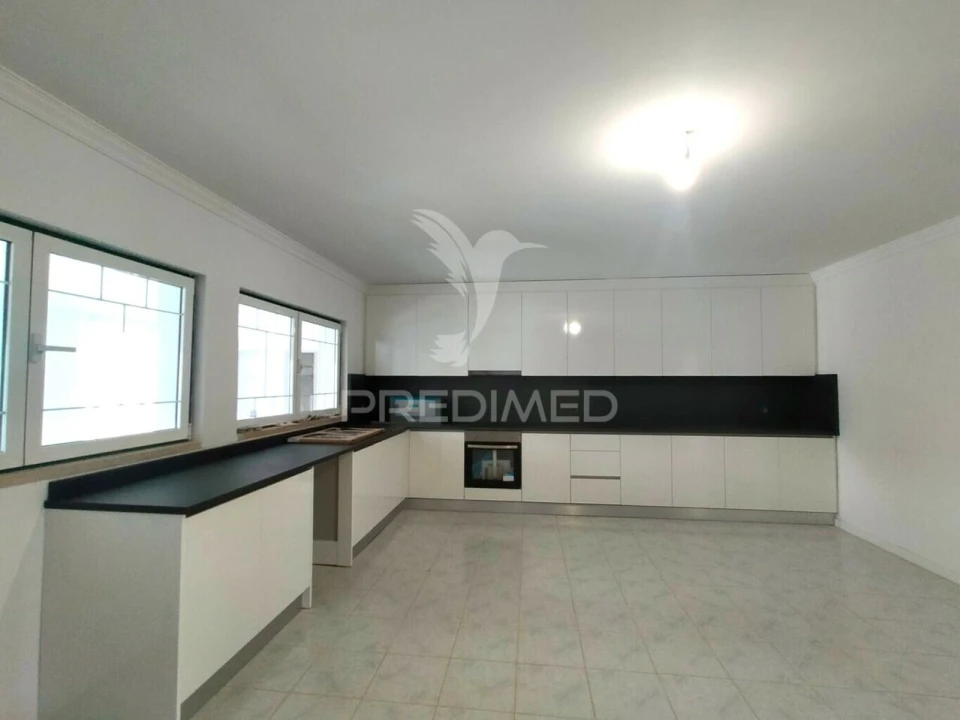 Moradia T5 para Venda em Guia, Ilha e Mata Mourisca Foto 31