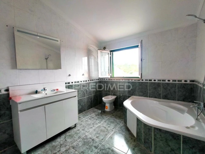 Moradia T5 para Venda em Guia, Ilha e Mata Mourisca Foto 10