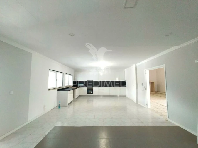 Moradia T5 para Venda em Guia, Ilha e Mata Mourisca Foto 28