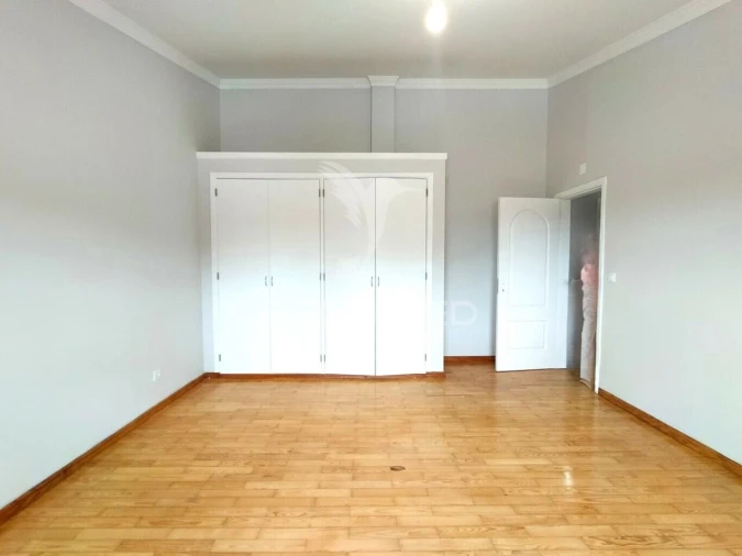 Moradia T5 para Venda em Guia, Ilha e Mata Mourisca Foto 11