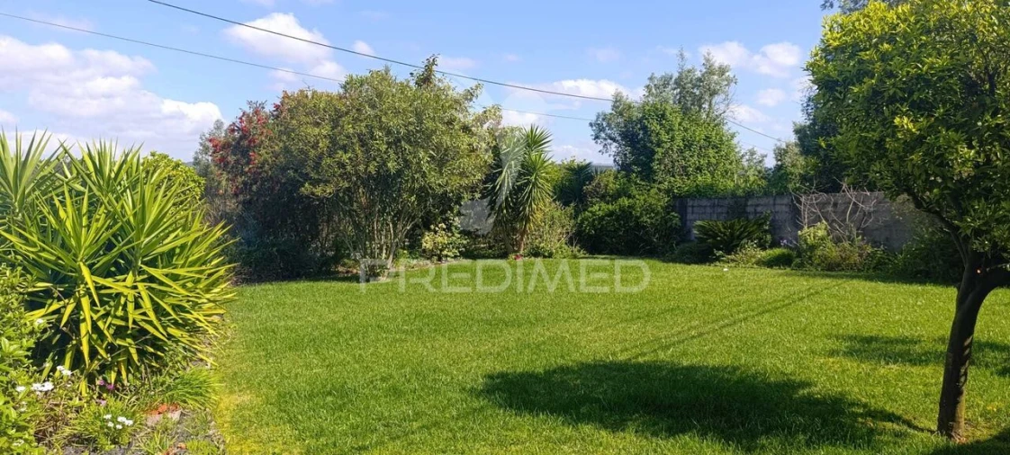 Moradia T3 para Venda em Asseiceira Foto 2