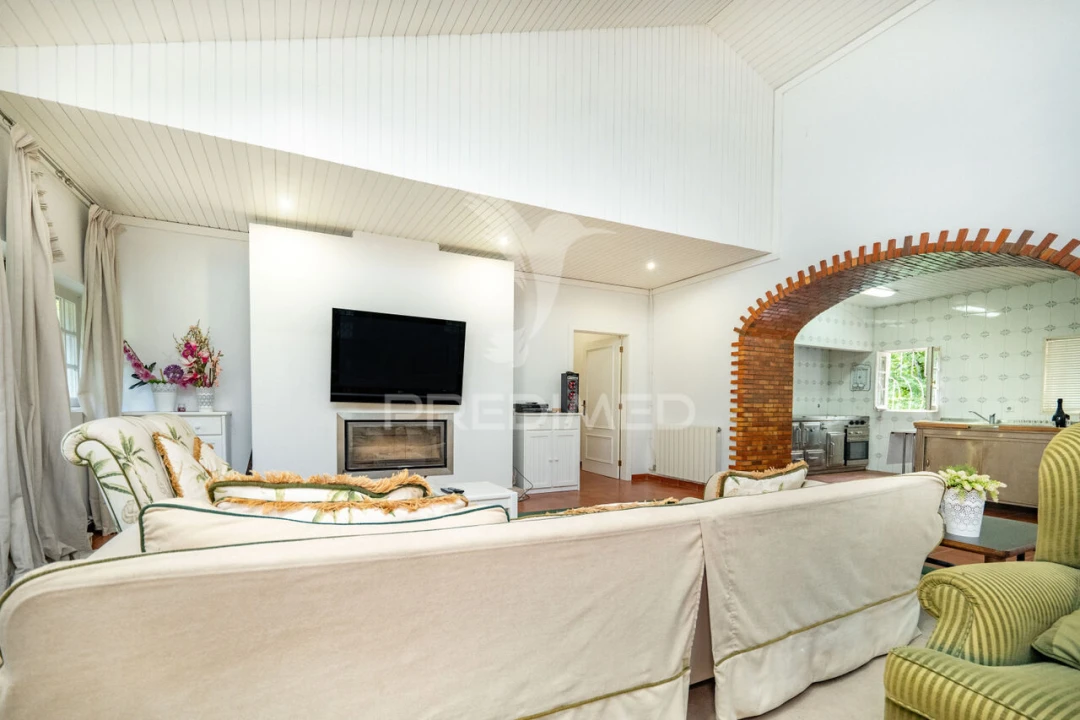 Moradia T4 para Venda em Salamonde Foto 14