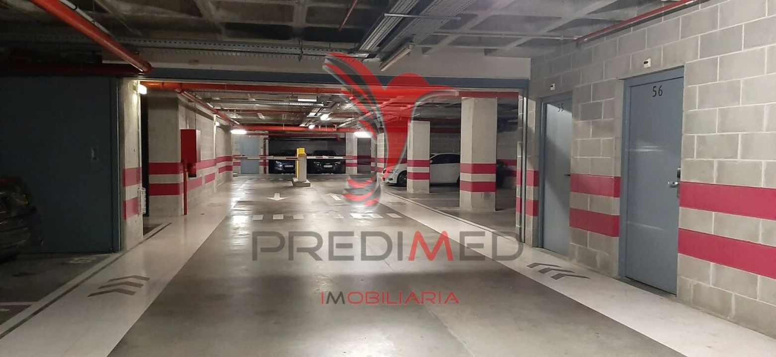 Apartamento T1 para Venda em Parque das Nações Foto 22