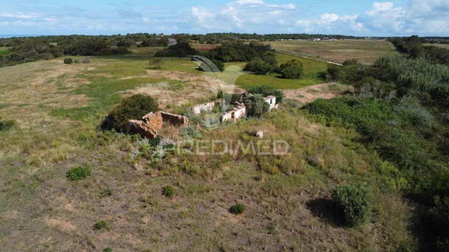 Quinta T0 para Venda em Longueira/Almograve Foto 30
