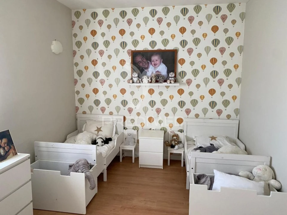 Moradia T4 para Venda em Assunção, Ajuda, Salvador e Santo Ildefonso Foto 24