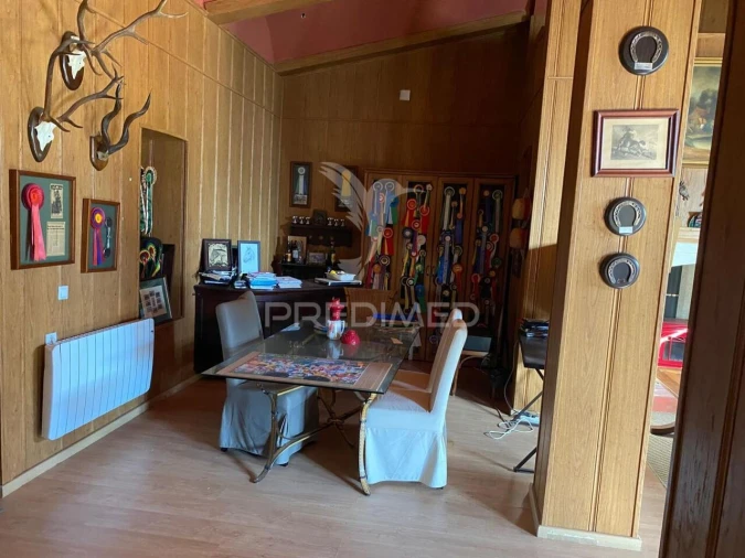 Moradia T4 para Venda em Assunção, Ajuda, Salvador e Santo Ildefonso Foto 34