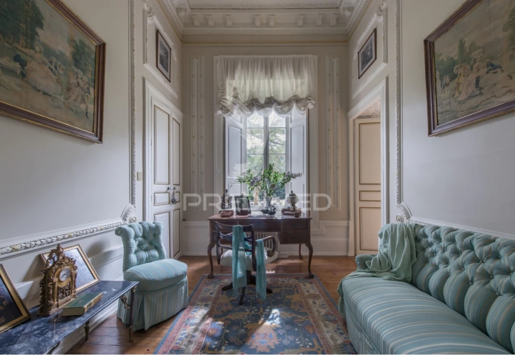 Moradia T8 para Venda em Assunção, Ajuda, Salvador e Santo Ildefonso Foto 9