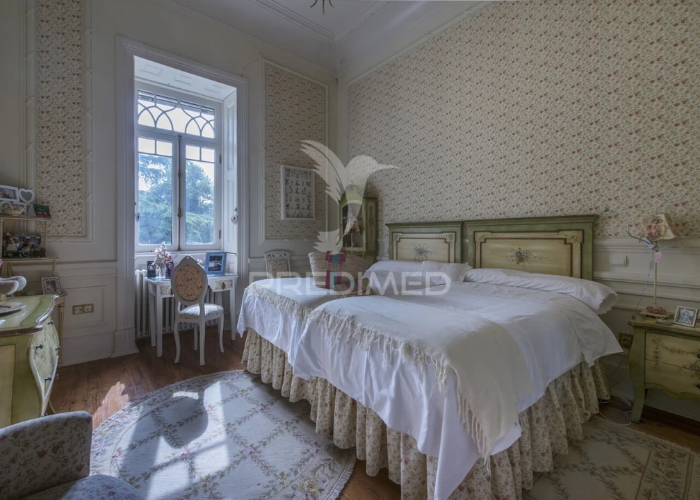 Moradia T8 para Venda em Assunção, Ajuda, Salvador e Santo Ildefonso Foto 17