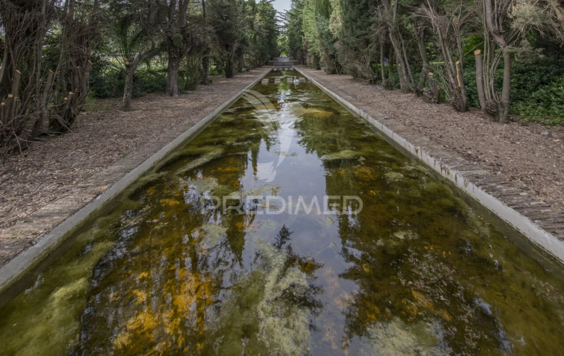 Moradia T8 para Venda em Assunção, Ajuda, Salvador e Santo Ildefonso Foto 32