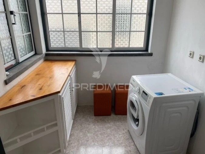 Moradia T4 para Venda em Praia da Vitoria (Santa Cruz) Foto 14