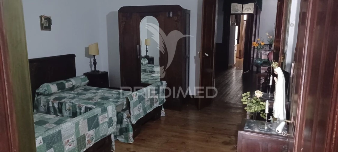 Moradia T9 para Venda em Nossa Senhora da Expectação Foto 15