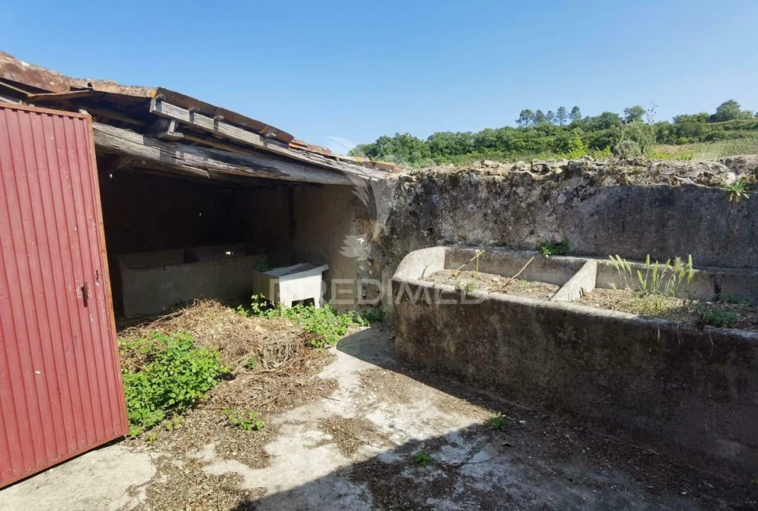 Moradia T2 para Venda em Bugalhos Foto 17