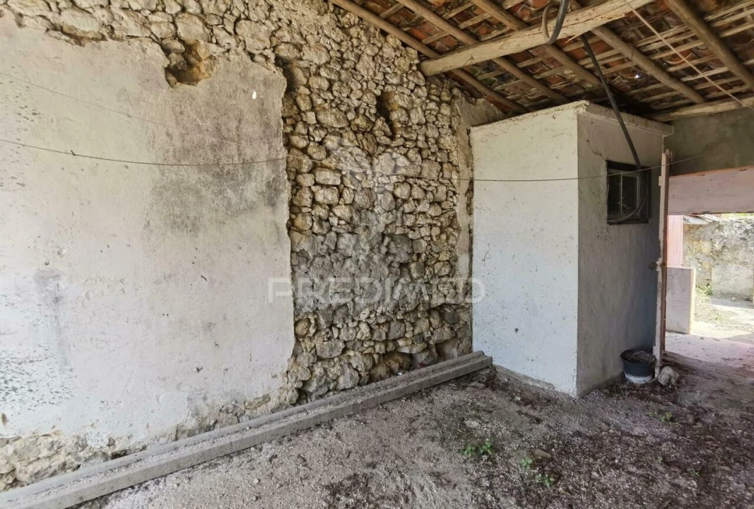 Moradia T2 para Venda em Bugalhos Foto 7