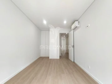 Apartamento T3 para Venda em Águas Livres