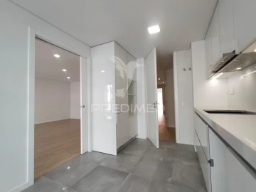 Apartamento T3 para Venda em Águas Livres