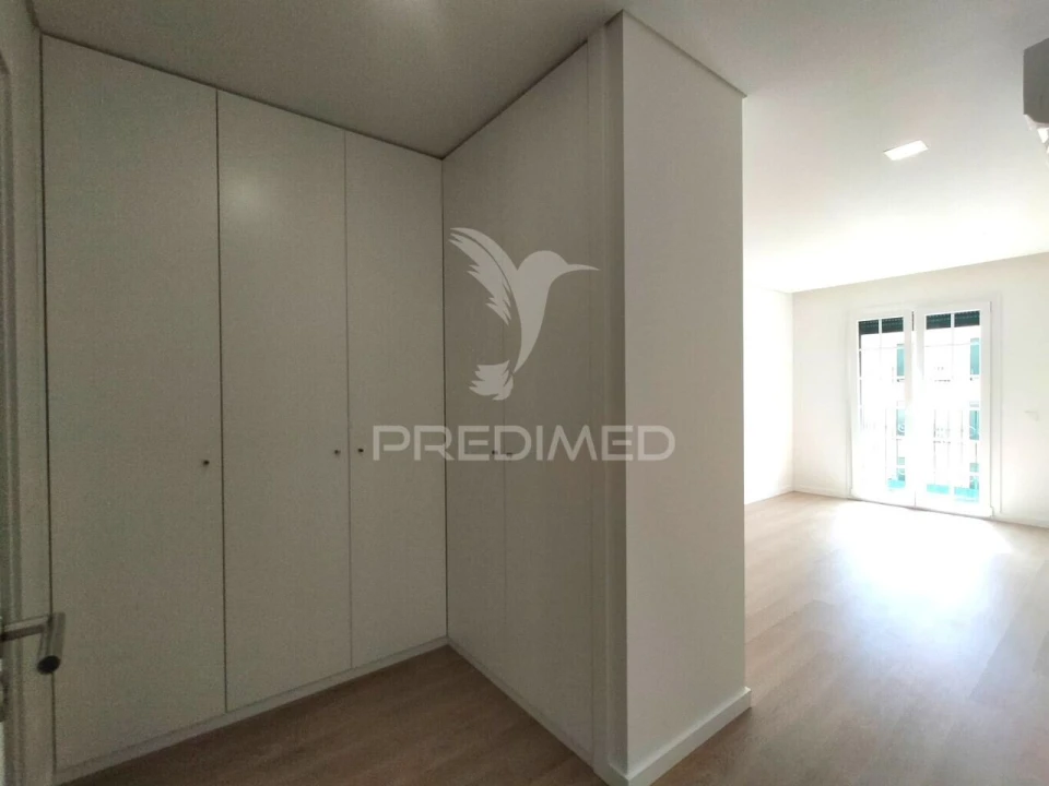 Apartamento T3 para Venda em Águas Livres Foto 27