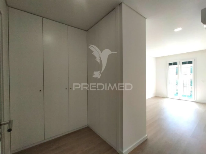 Apartamento T3 para Venda em Águas Livres Foto 27