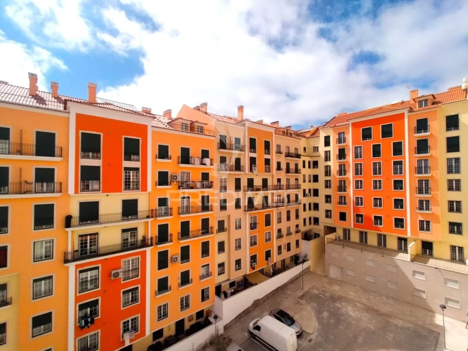 Apartamento T3 para Venda em Águas Livres Foto 26