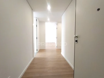 Apartamento T3 para Venda em Águas Livres