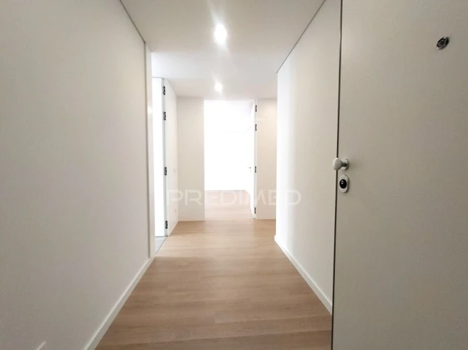 Apartamento T3 para Venda em Águas Livres Foto 30