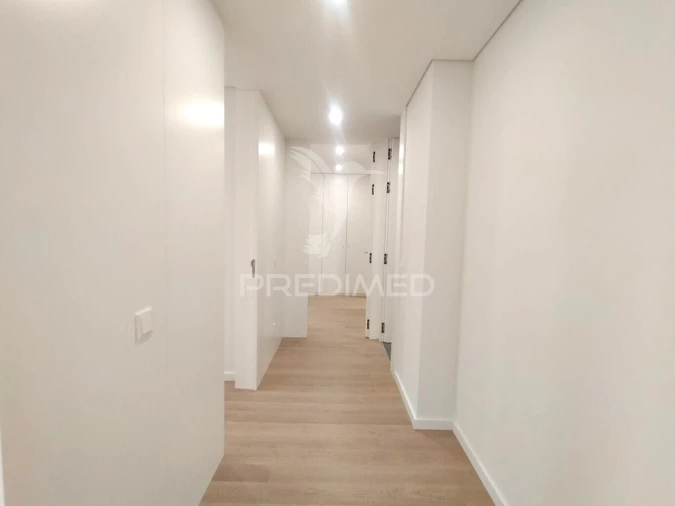 Apartamento T3 para Venda em Águas Livres Foto 10