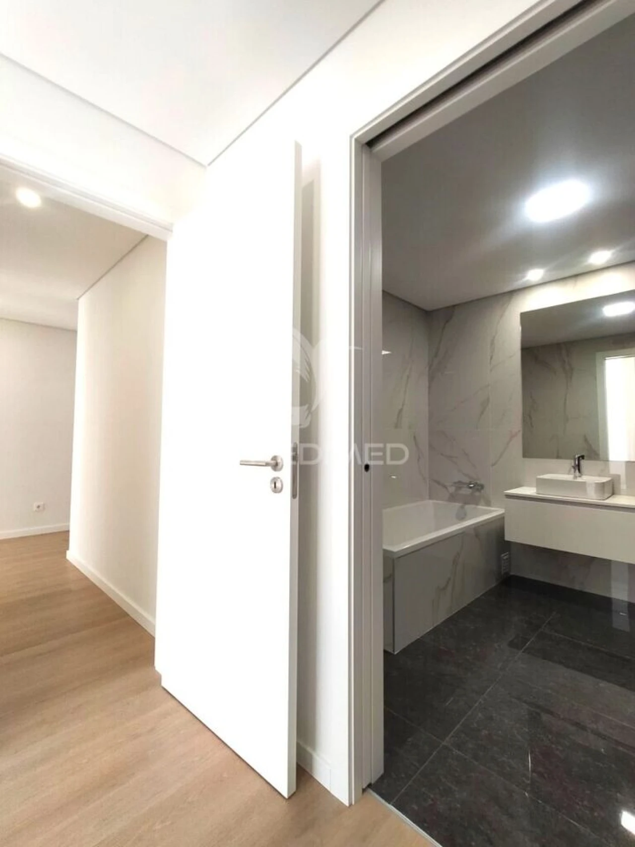 Apartamento T3 para Venda em Águas Livres Foto 16