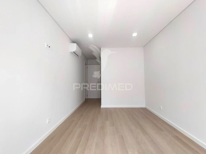 Apartamento T3 para Venda em Águas Livres Foto 24