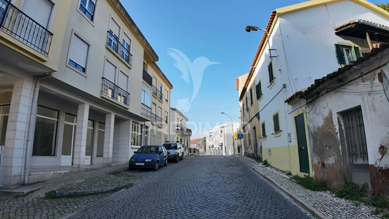 Loja para Venda em Torres Novas (São Pedro), Lapas e Ribeira Branca Foto 2