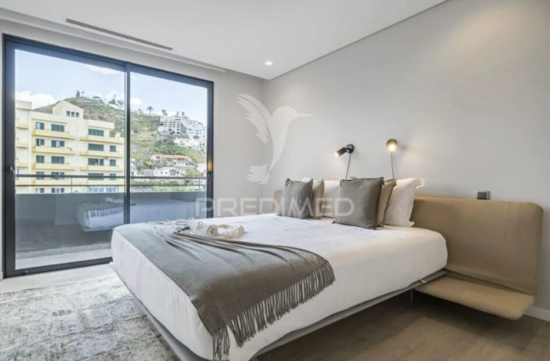 Apartamento T3 para Venda em São Martinho Foto 14
