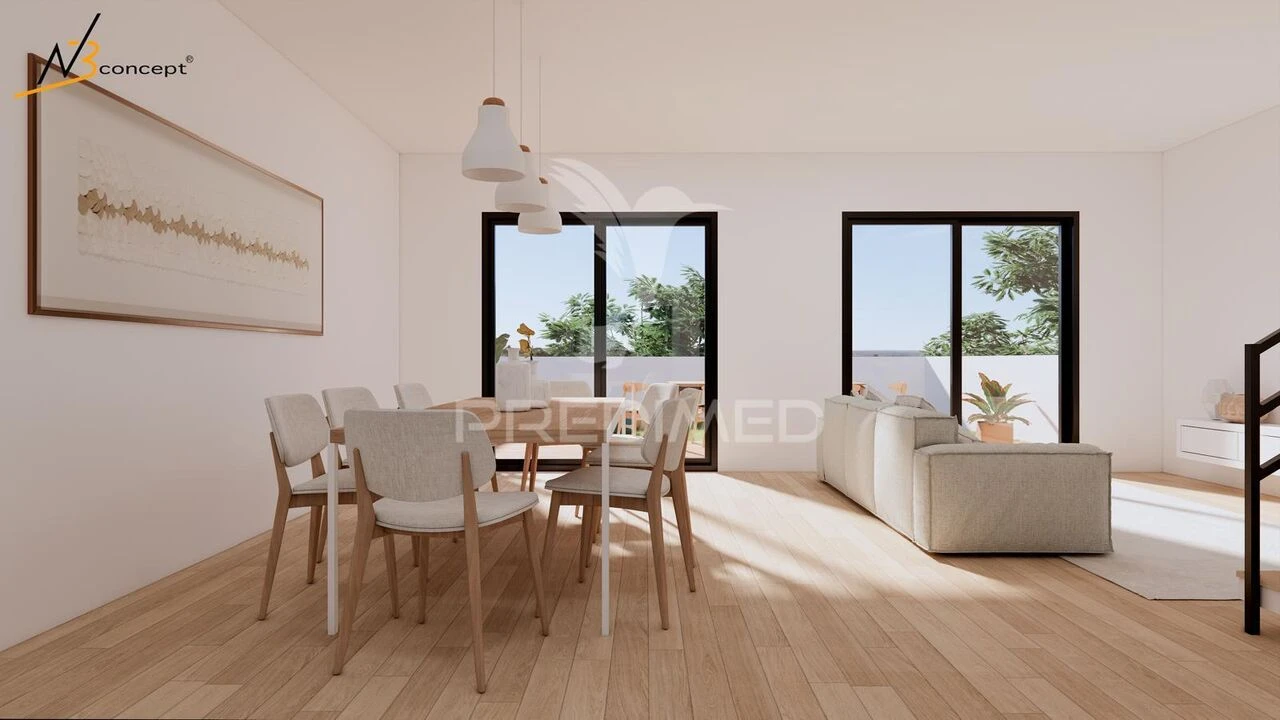 Moradia T4 para Venda em Quinta do Conde Foto 4