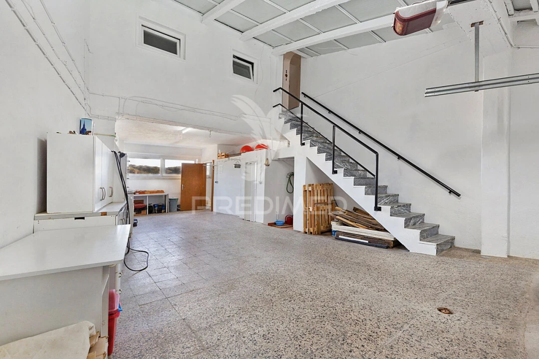 Moradia T6 para Venda em Loures Foto 35