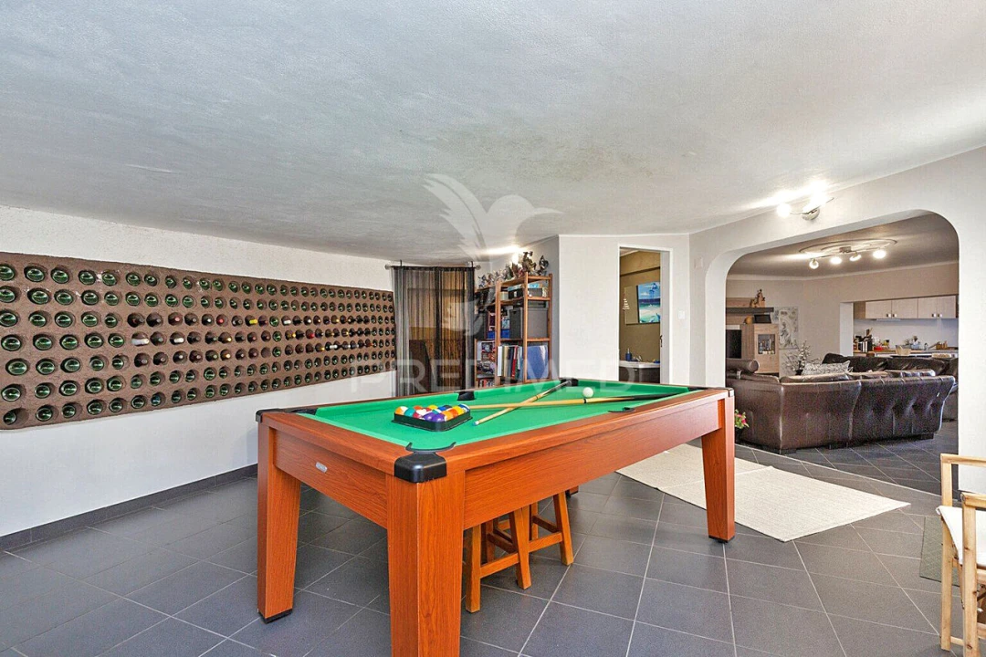 Moradia T6 para Venda em Loures Foto 18