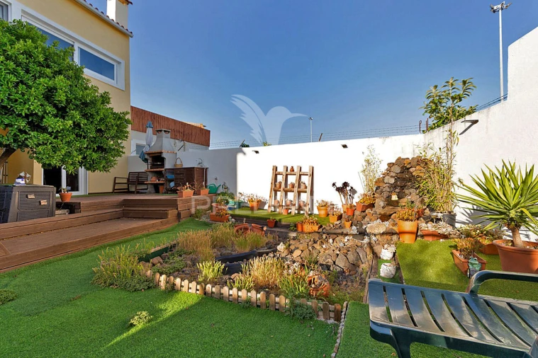 Moradia T6 para Venda em Loures Foto 7