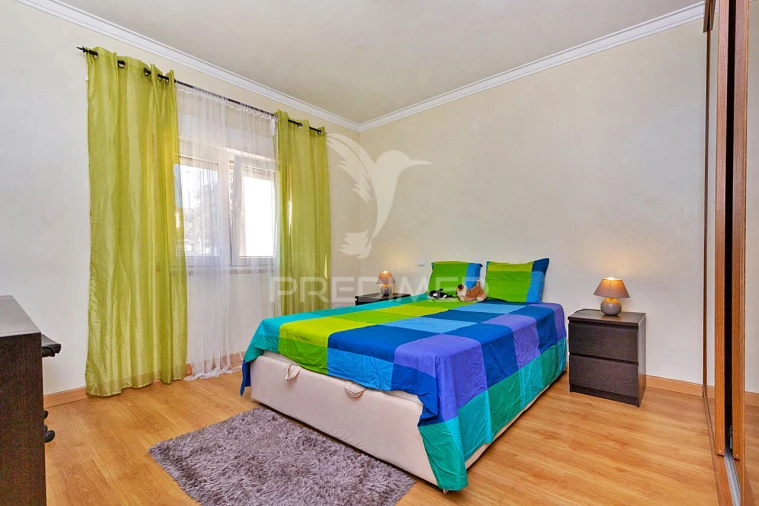 Moradia T6 para Venda em Loures Foto 30