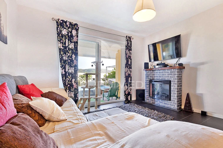 Moradia T6 para Venda em Loures Foto 3