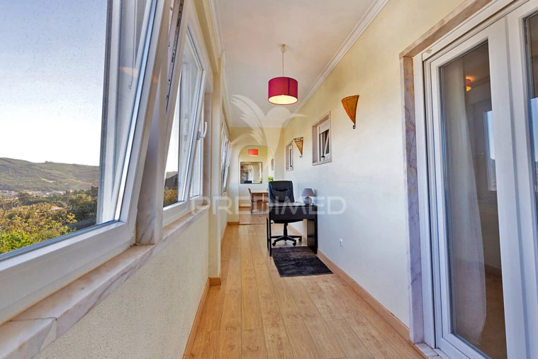 Moradia T6 para Venda em Loures Foto 31