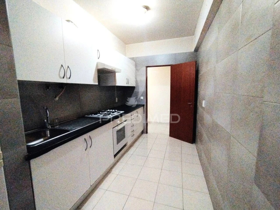 Apartamento T2 para Venda em Moita Foto 4