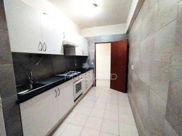 Apartamento T2 para Venda em Moita