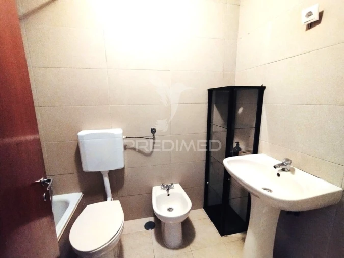 Apartamento T2 para Venda em Moita Foto 12