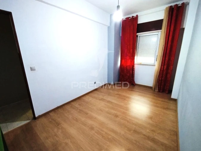 Apartamento T2 para Venda em Moita Foto 9
