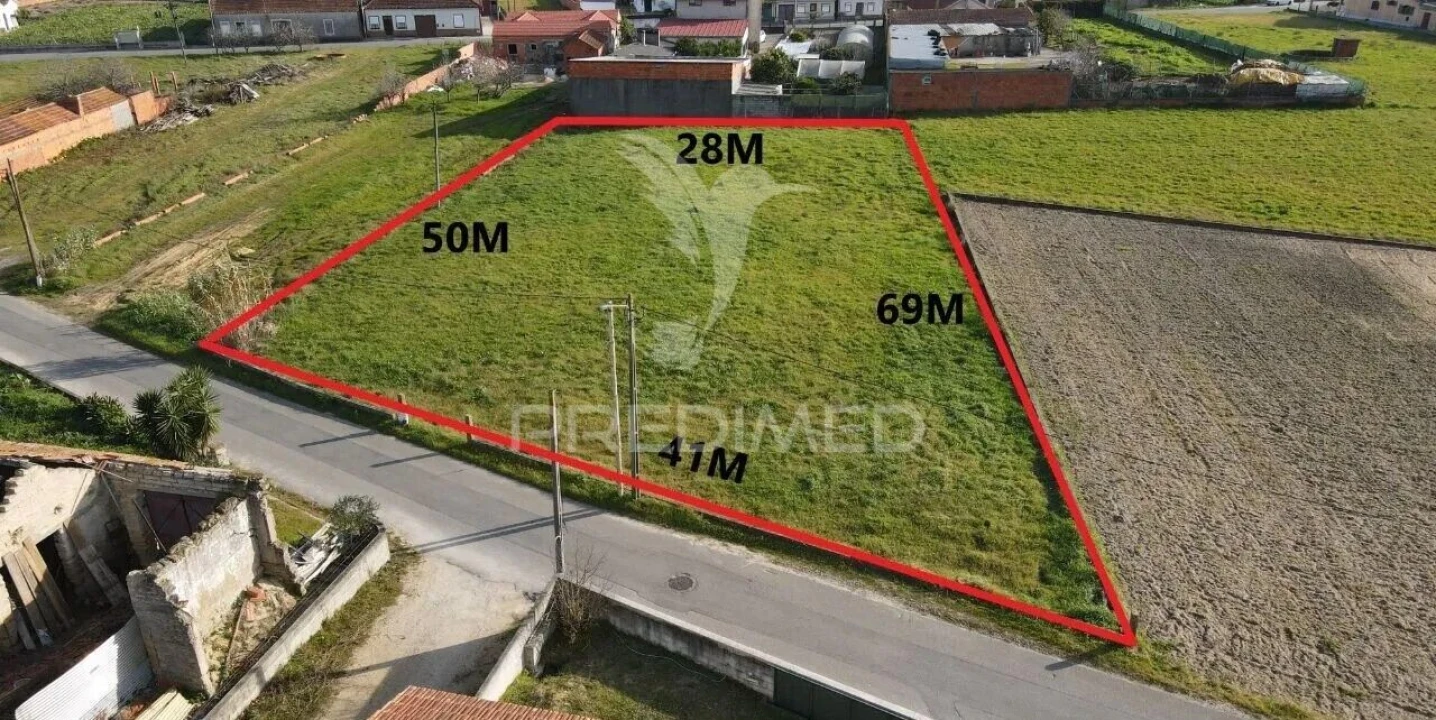 Terreno para Venda em Ouca Foto 2