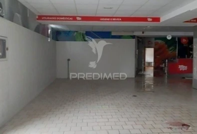 Loja para Venda em Sanfins Lamoso Codessos
