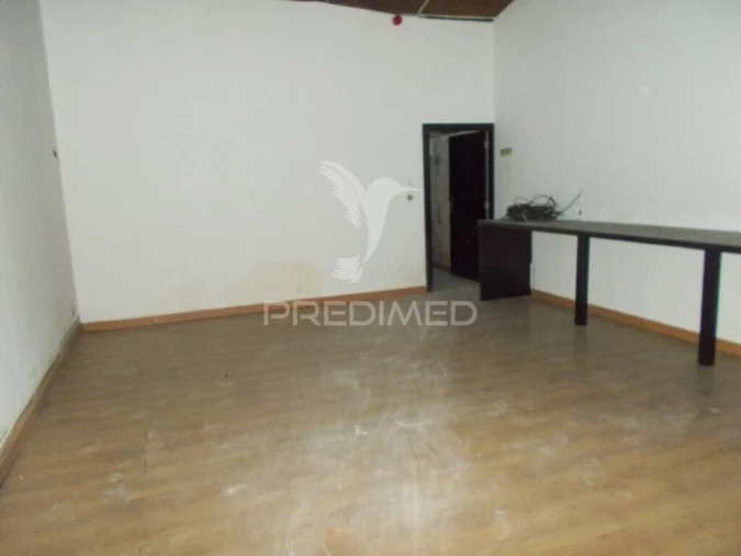 Loja para Venda em Aradas Foto 8