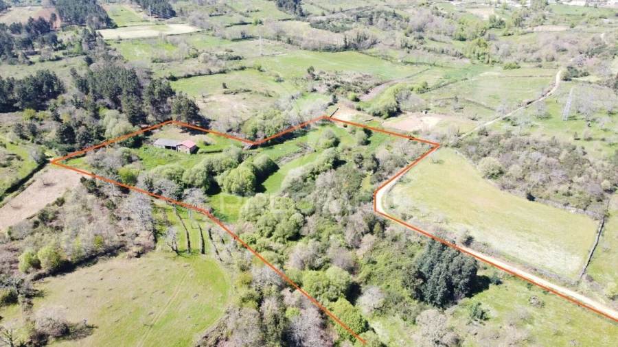 Quinta T0 para Venda em Tamanhos Foto 1